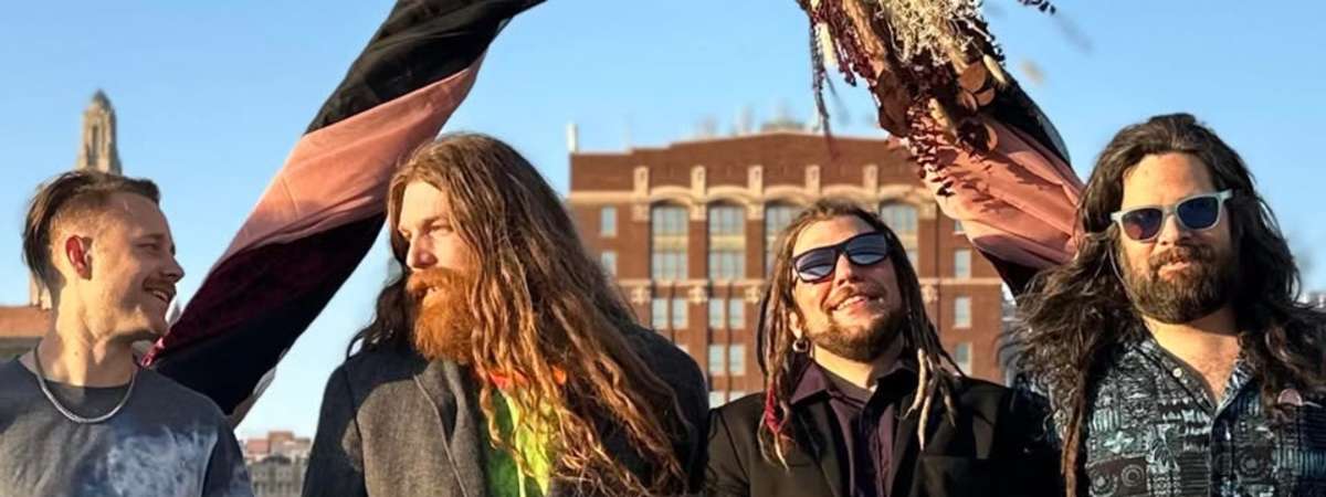 The Cowardly Lions Live