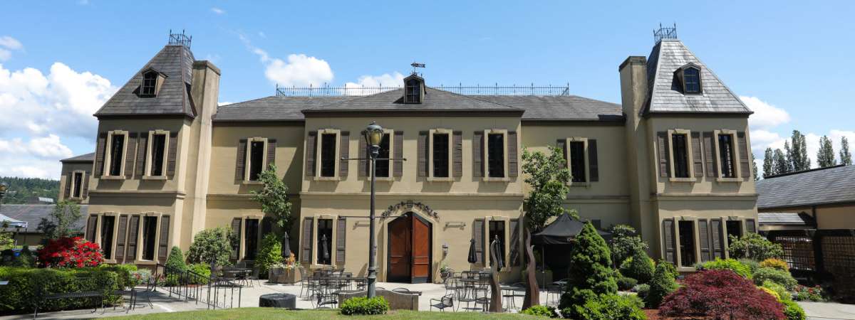 Chateau Society Exclusive Club Concert