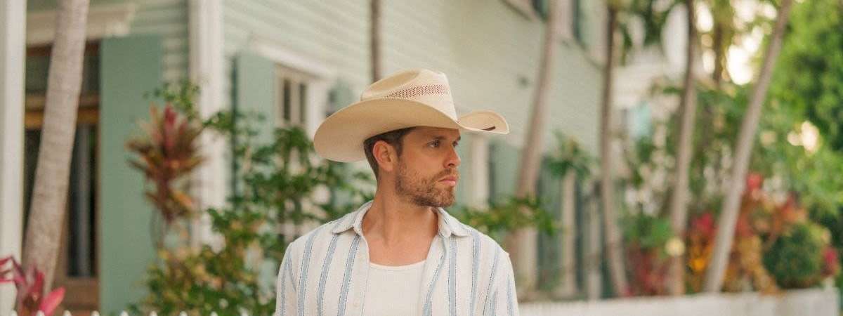 Dustin Lynch