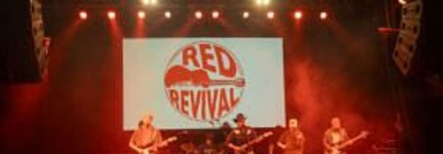 Red Revival with Cascade, Kamfield