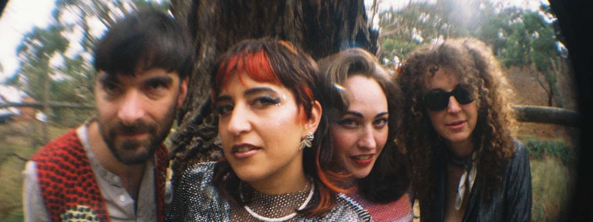 Derya Yildirim & Grup Şimşek, Thee Marloes