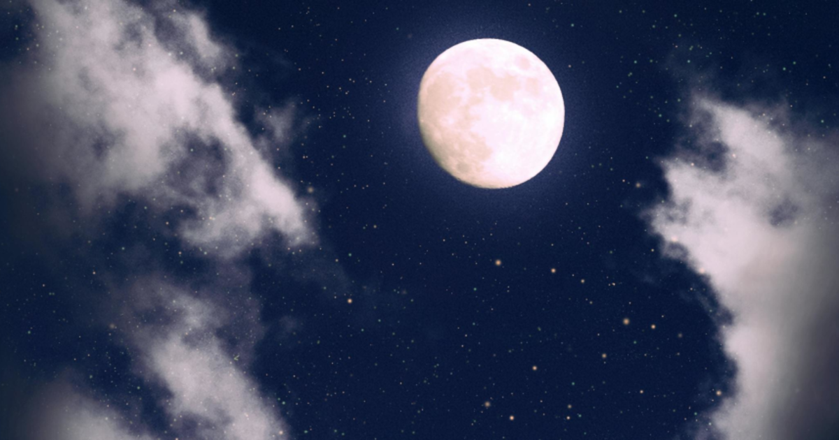 Thirteen Moons of Witchery: Diving Deeper