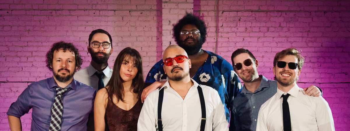 LINDSTROM & THE LIMIT with Waltzerr (EARLY SHOW)
