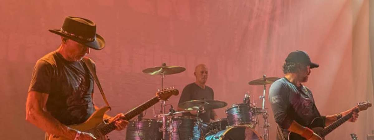 MTV Unplugged Tribute Show feat. TEN w/ Soul in the Water, Lounge Fly + Hatrick