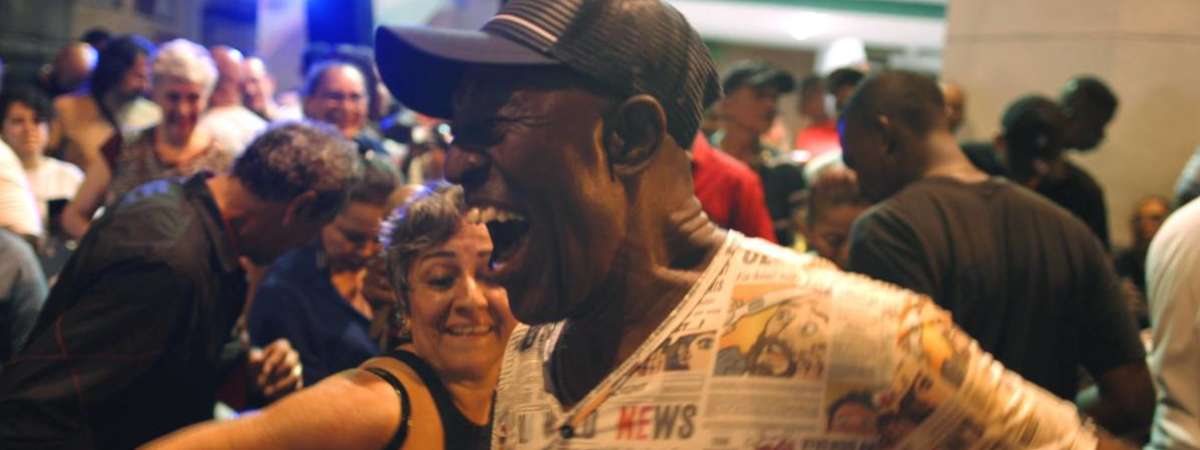 La Salsa Vive (Salsa Lives)