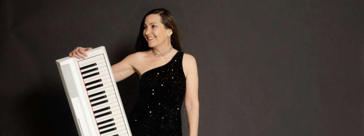 Paula Maya & Bossa Nova Plus