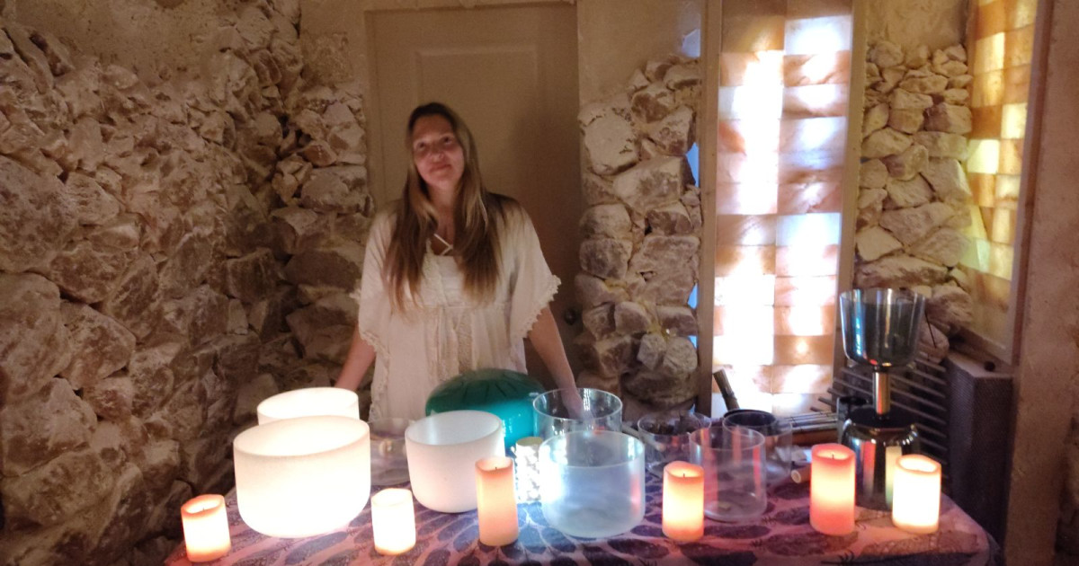 Sound Bath Journey in Himalayan Salt Cave w/Theda Phoenix