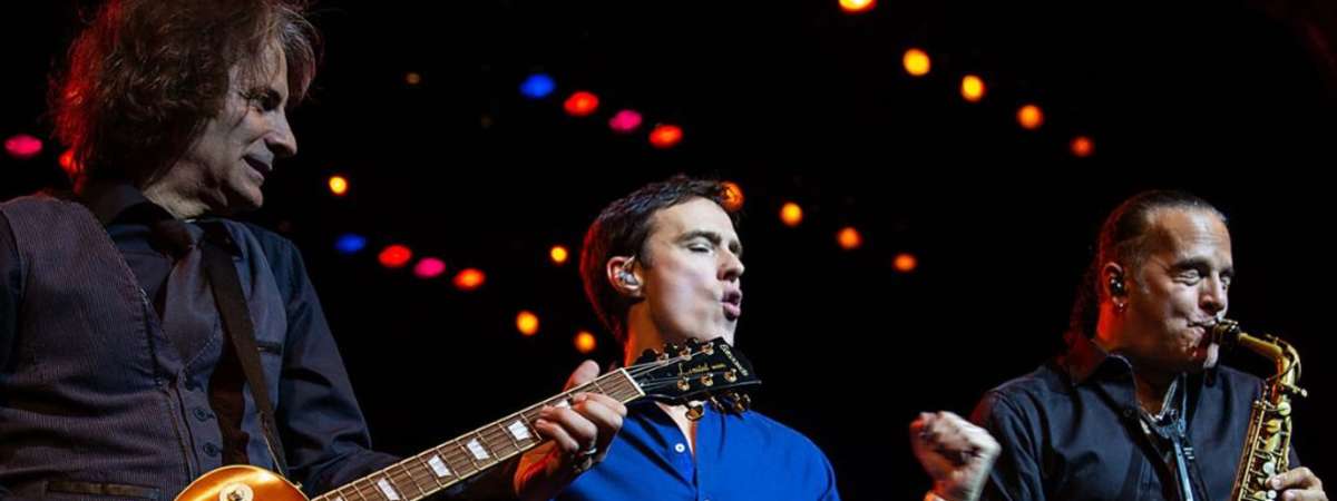 Michael Cavanaugh: The Music of Billy Joel and Elton John