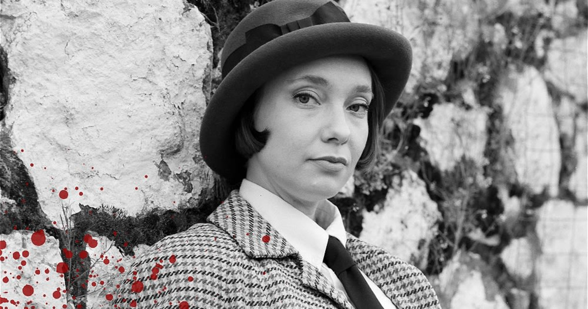 The Lady in the Fountain: A Ramona Dale Adventure