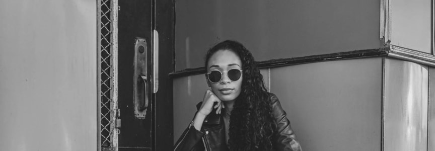 tuesday – track 2 – dj stealth mode – in the lounge