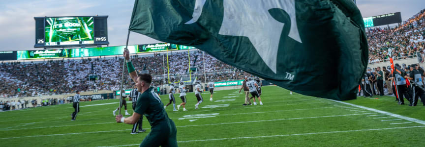 Football Game Watch MSU at Notre Dame
