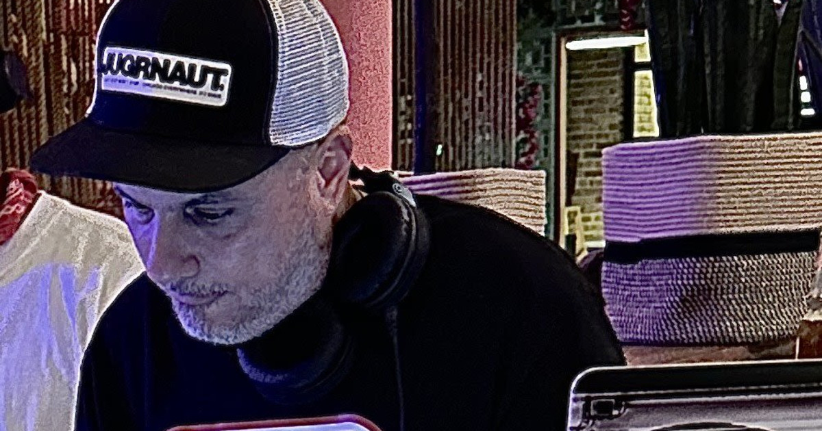 Vinyl Set: Dj Kosmo