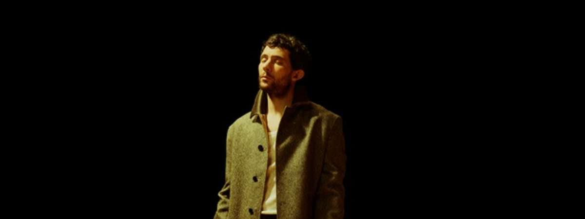 NT Live: Golden Boy
