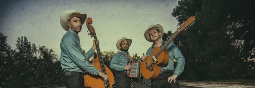 Carlos y Charlos