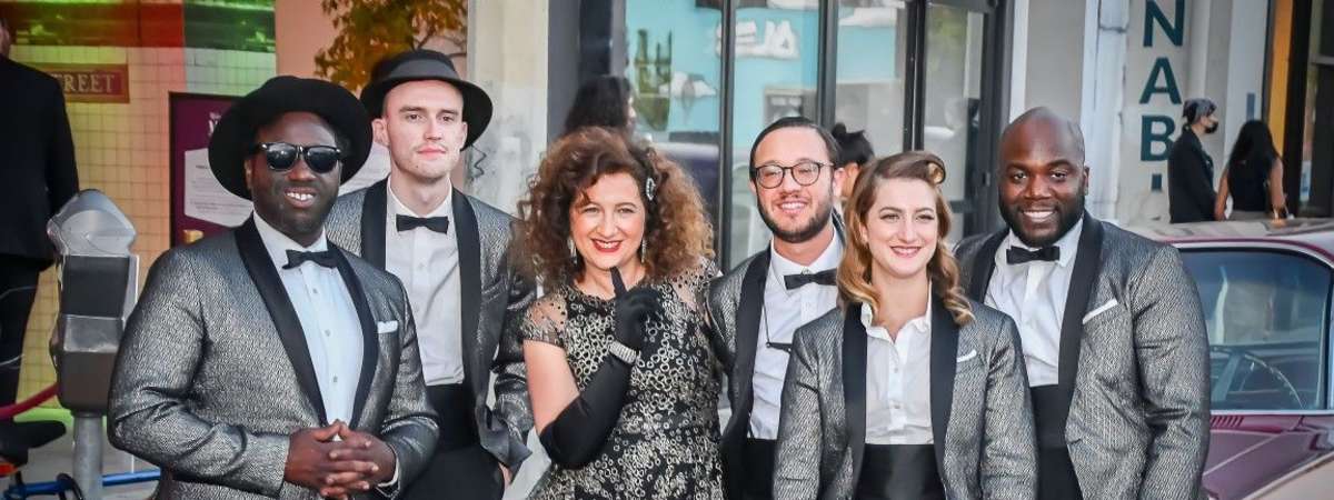 New York Holiday Swing with Svetlana & The New York Collective