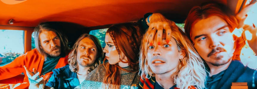 Longhorn City Limits w/ Grouplove & The Motts