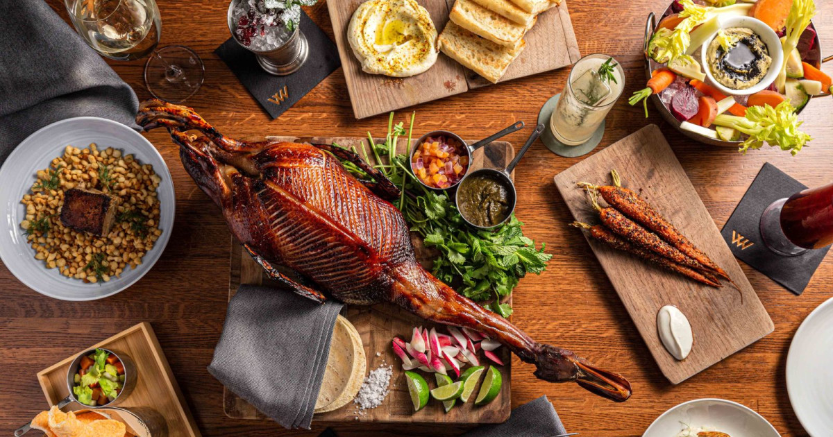 New year's eve chicago 2020 New Year's Eve After-Party with a View in Chicago at WoodWind