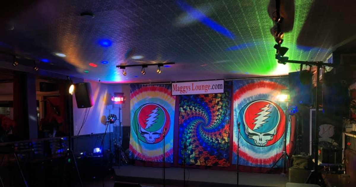 Maggy's Lounge Grateful Dead Ten Gold Dollars in Boston at Hart