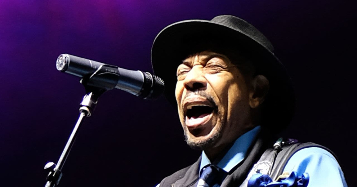 Winter Blues Summit in Arlington Heights at Hey Nonny