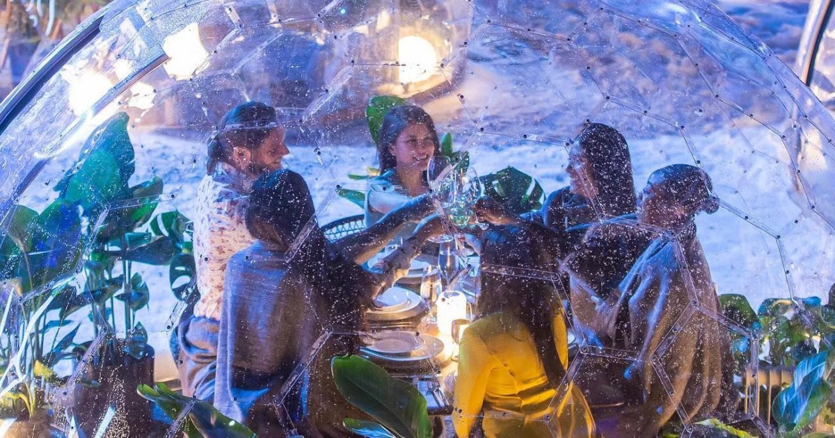 Dinner With A View in Chicago at Pioneer Court Plaza