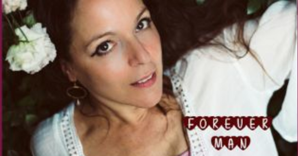 Beth Richard + Shelley King in Austin at One 2 One Bar (CLOSED)