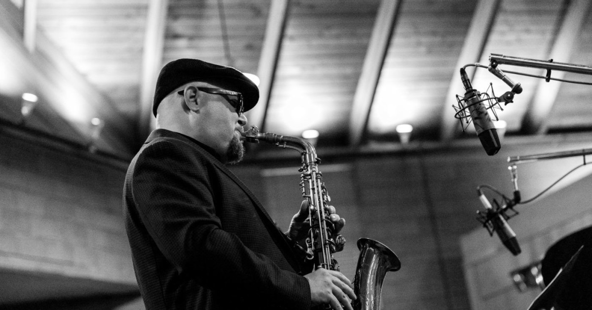 The Roots’ IAN HENDRICKSONSMITH Quartet in San Francisco at