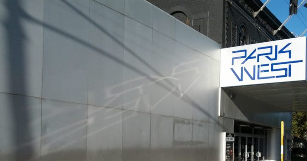 Wine and Crime in Chicago at Park West