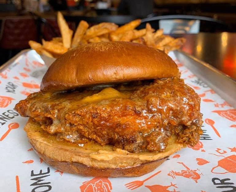 50 Chicago Restaurants Open For Delivery & Carr...