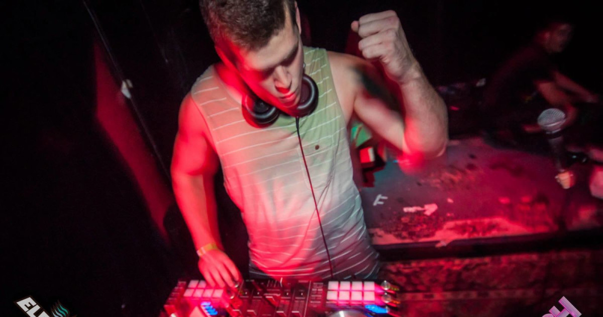 JSTJR Live DJ Set in Los Angeles at DoStuffAtHome