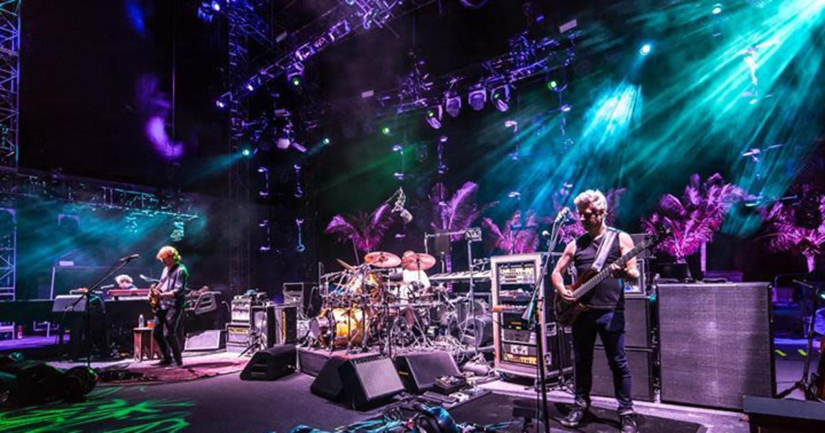Phish Presents Dinner And A Movie An Archival Video Series in