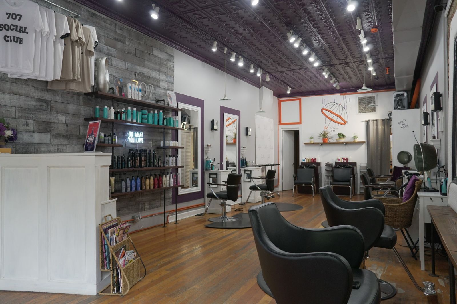Reopened Local Chicago Businesses Salons, Bout...