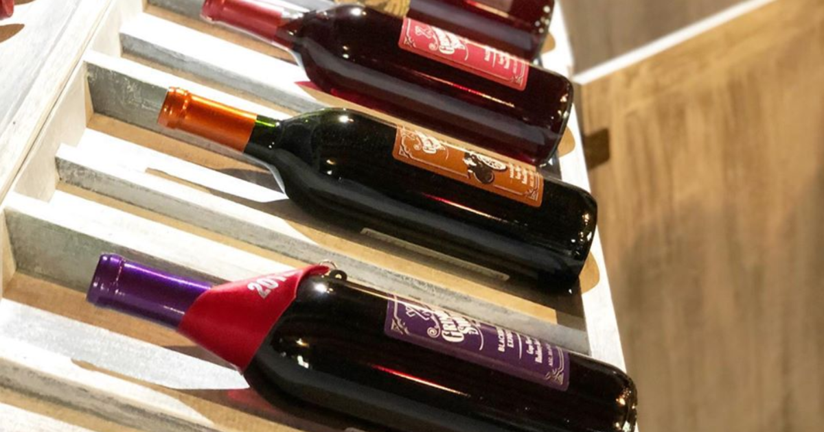 Grinder's Switch Winery Curbside Pickup & Reservations in