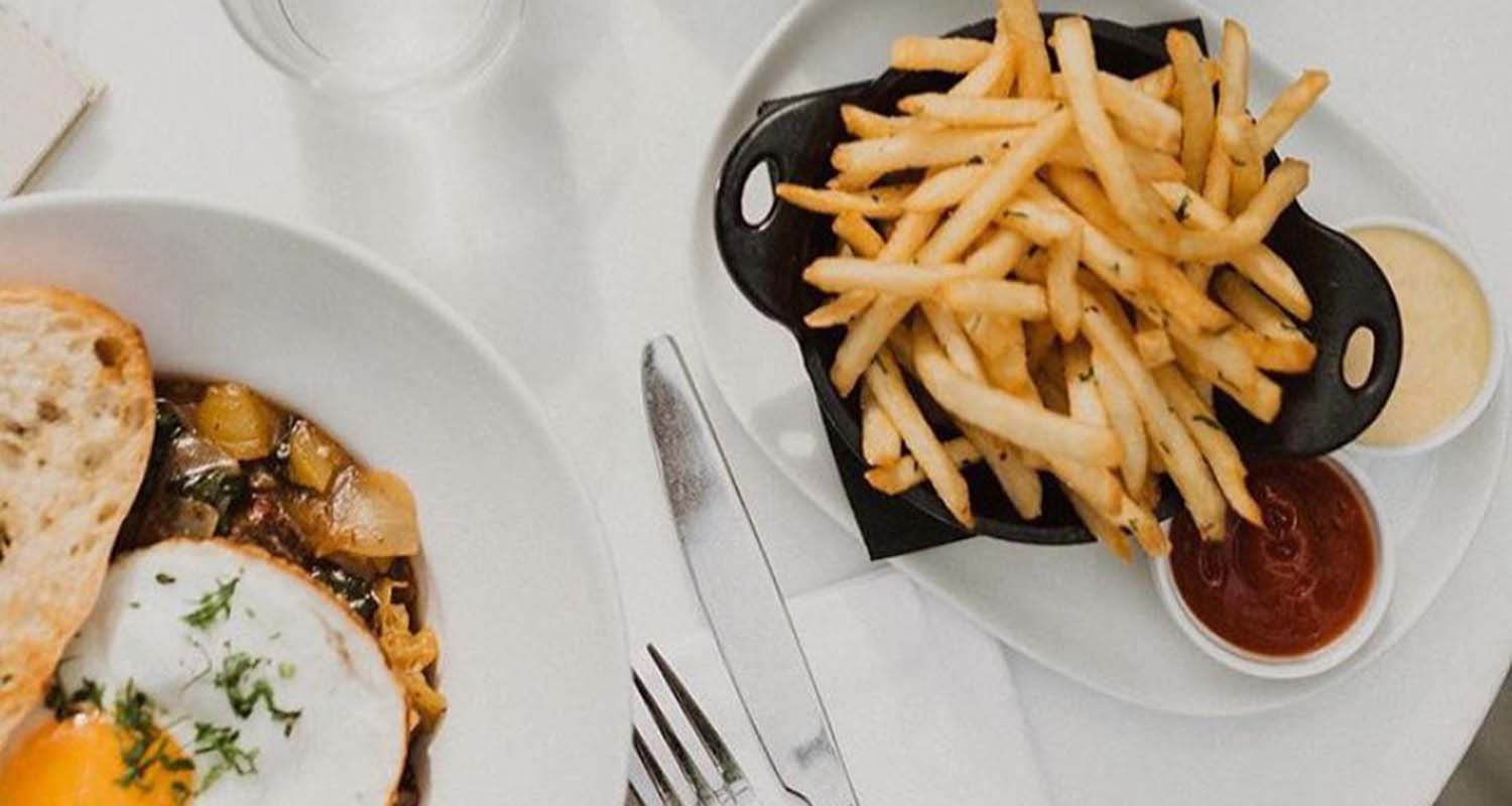 A List of Open Los Angeles Restaurants and Bars