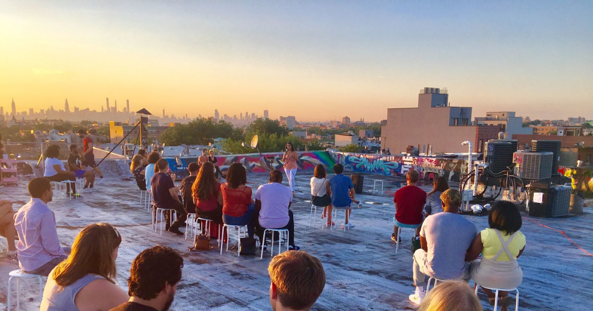 ROOFTOP: STAND UP COMEDY SHOW in NYC at 1717 Broadway