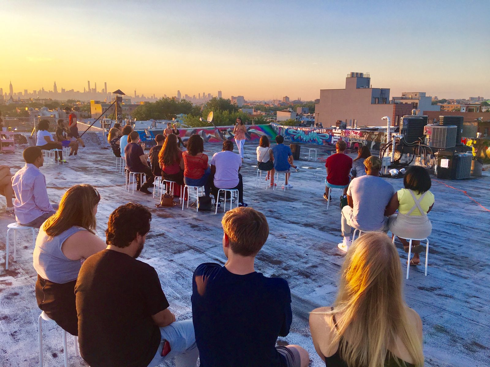 Rooftop Stand Up Comedy Show In Nyc At 1717 Broadway