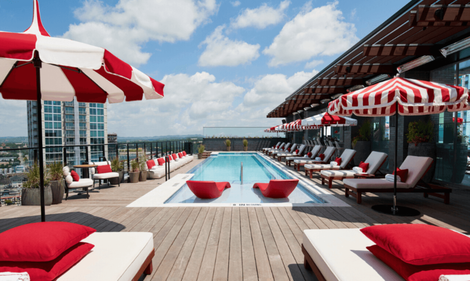 Best Pools & Swimming Areas In Nashville