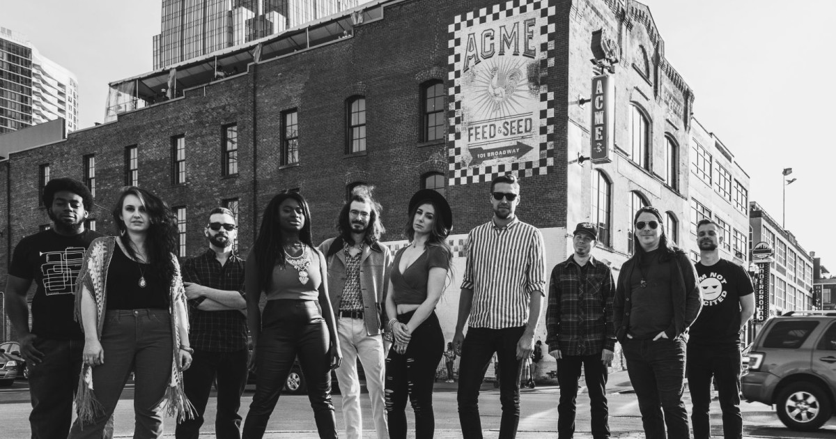 The Music City Toppers Live from the Music City Wine Garden in