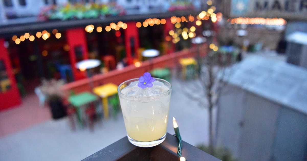 Fire & Ice PopUp in Chicago at Recess