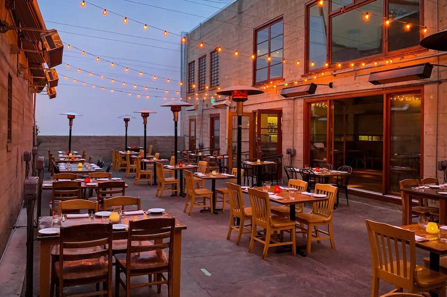 It's Lit Bars + Restaurants with Heated Patios