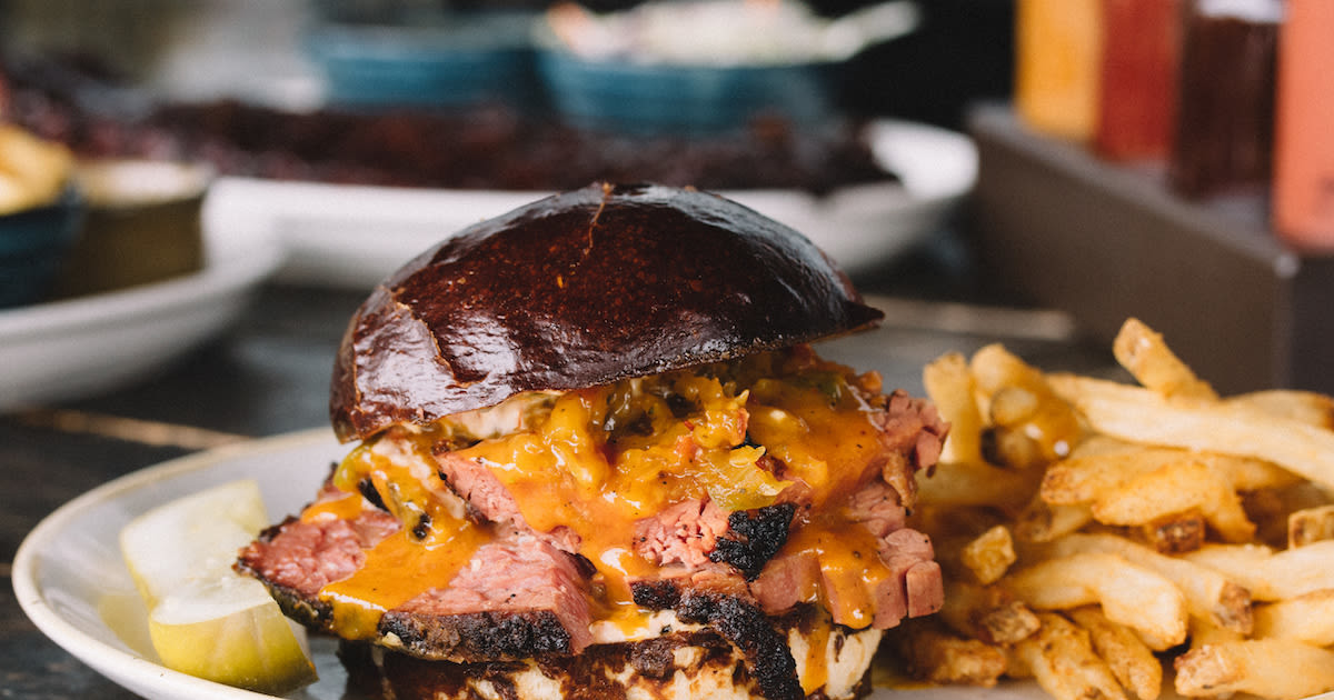 Gus's BBQ 100 Gift Card + BBQ Bundle Giveaway in South Pasadena at