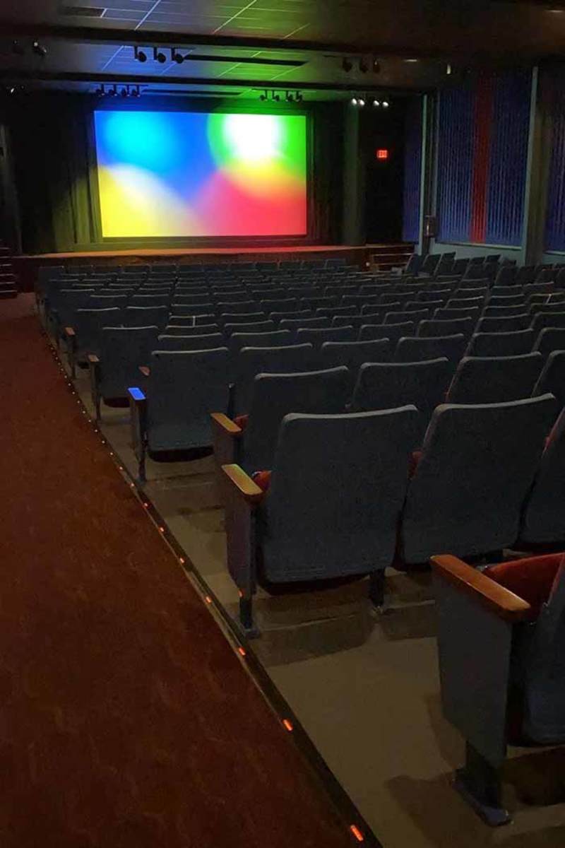 Temporary Closure in Los Angeles at New Beverly Cinema