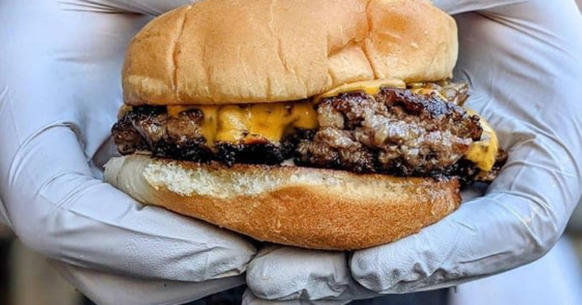 BACKYARD BBQ TAKEOVER (LITTLE JOE'S & HEFFER BBQ) in Chicago at