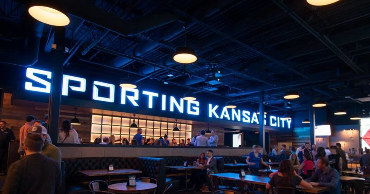 Wicked Wine Walk in Kansas City at No Other Pub