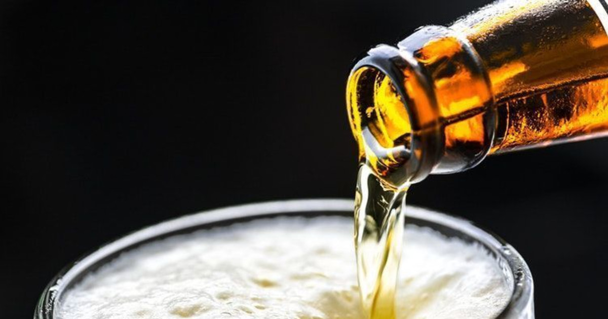 Beer Bust // Colorado Prime Timers in Denver at Trade