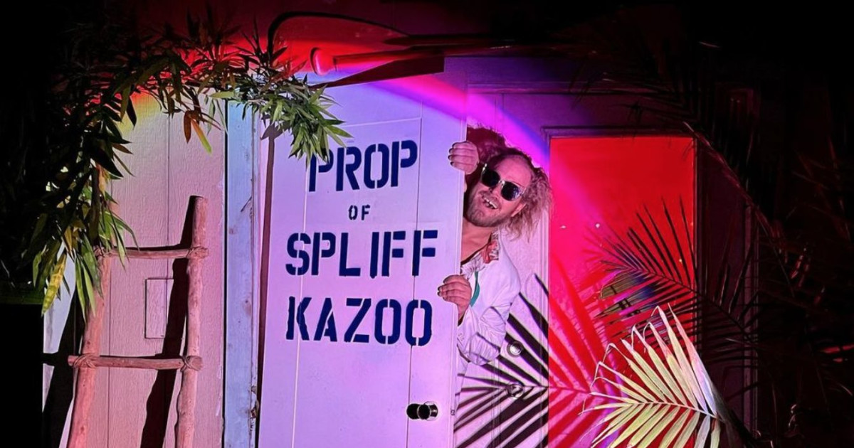 NYE Tiny Bubbles 2 with Spliff Kazoo & His Fronds in Austin at