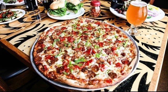 INDY'S BEST PIZZA
